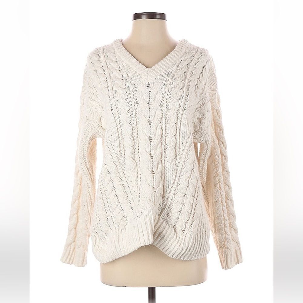 Universal Thread Cream Cable Knit Sweater XS